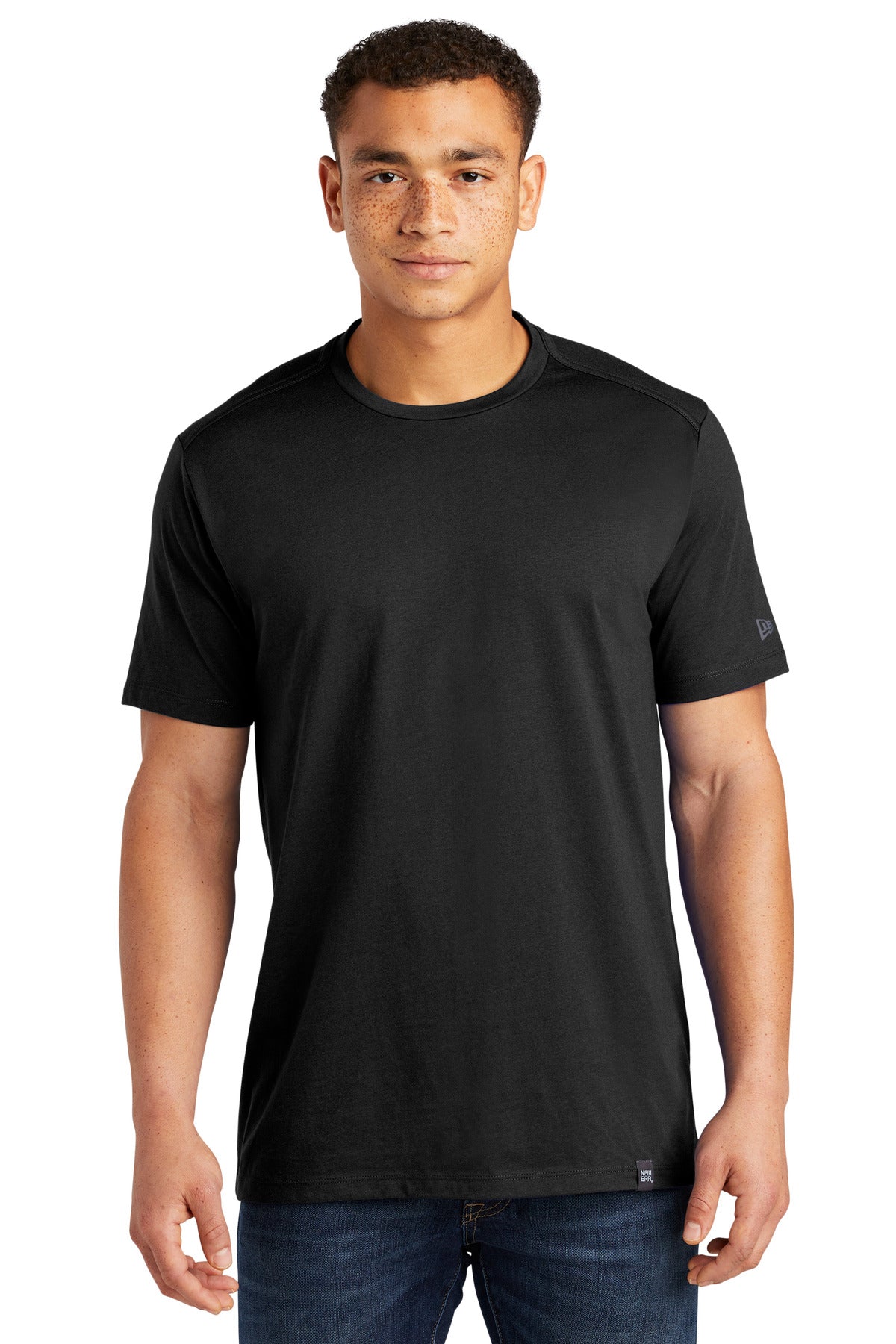 New Era  ®  Heritage Blend Crew Tee. NEA100