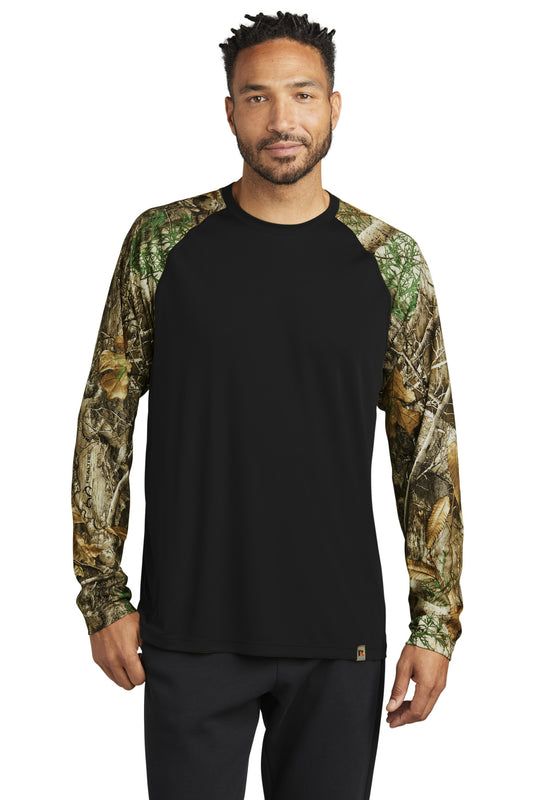 Russell Outdoors ™  Realtree ®  Colorblock Performance Long Sleeve Tee RU151LS